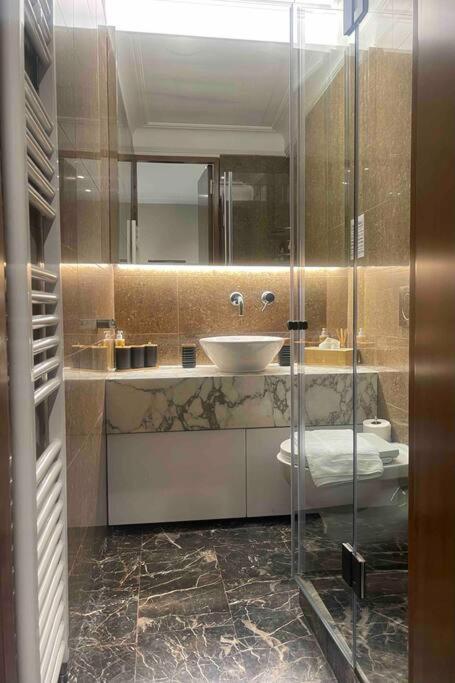 Estia Boutique Apartment Athens Exterior photo